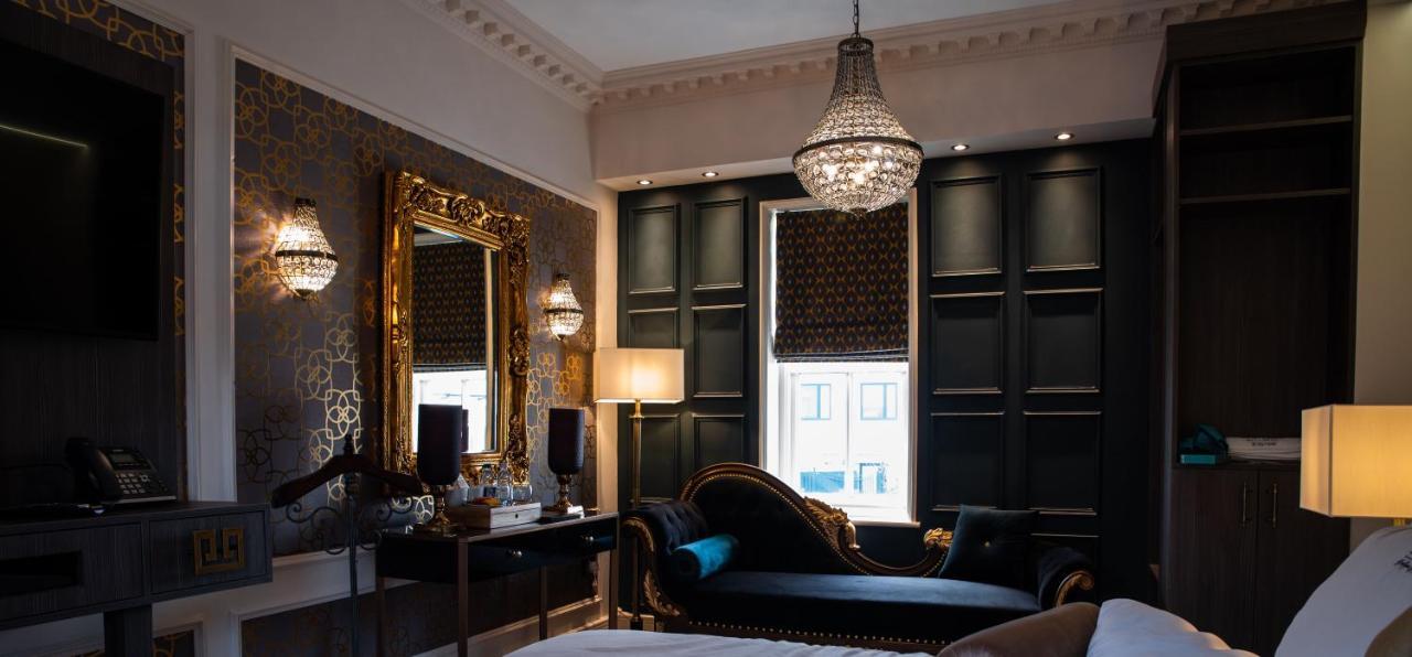 Domo Boutique Hotel Олдбери Экстерьер фото
