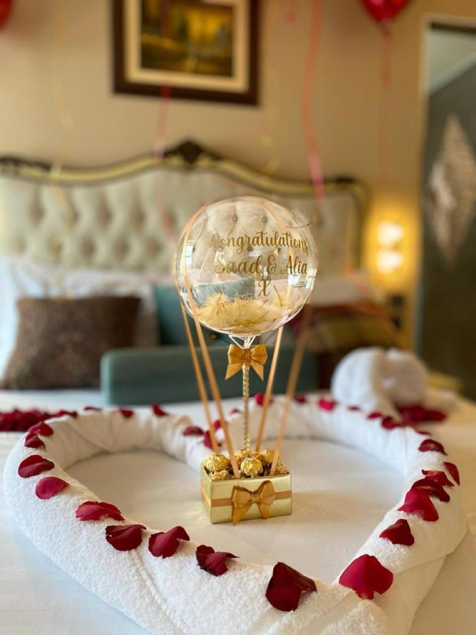 Domo Boutique Hotel Олдбери Экстерьер фото